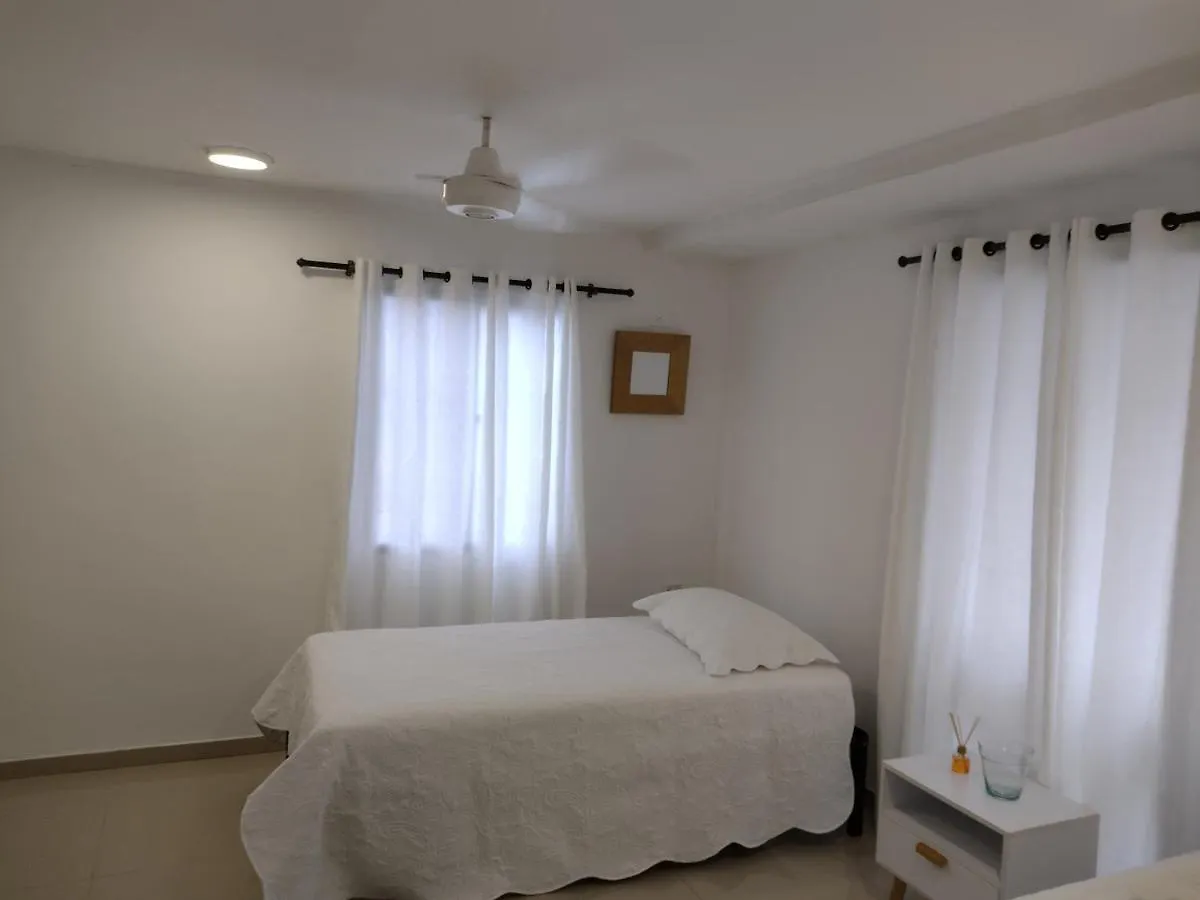 Clementina Hostel Cartagena 0*,  Colombia
